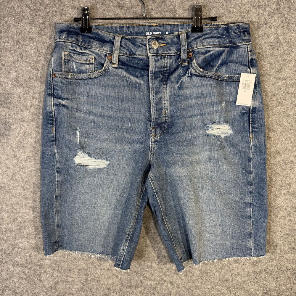 Old Navy Women's Distressed Denim Bermuda Shorts — Light Blue